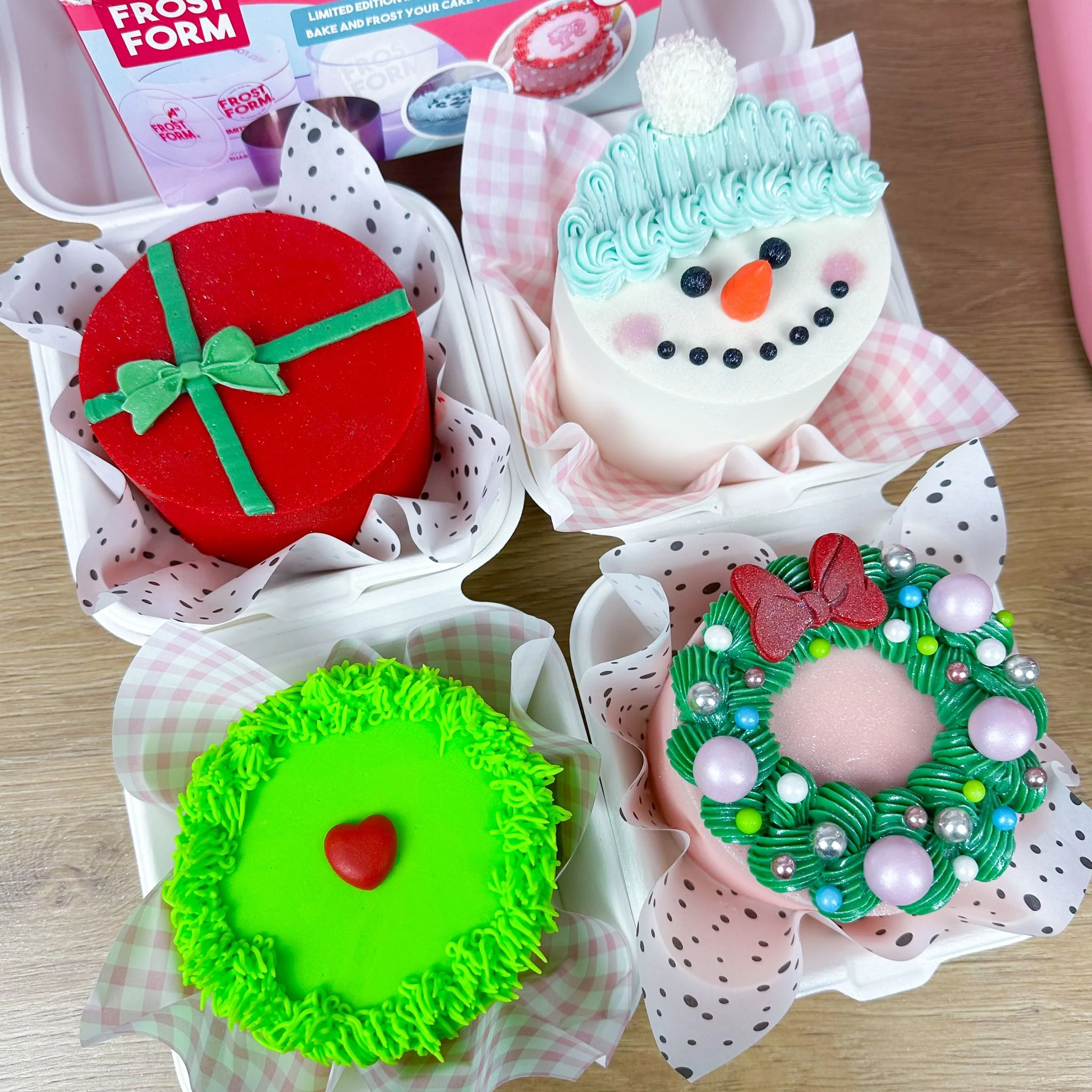 Frost Form - 4" (10cm) Bento Kit - Round Cake Decorating Kit - Buttercream & Ganache icing system - Image 8